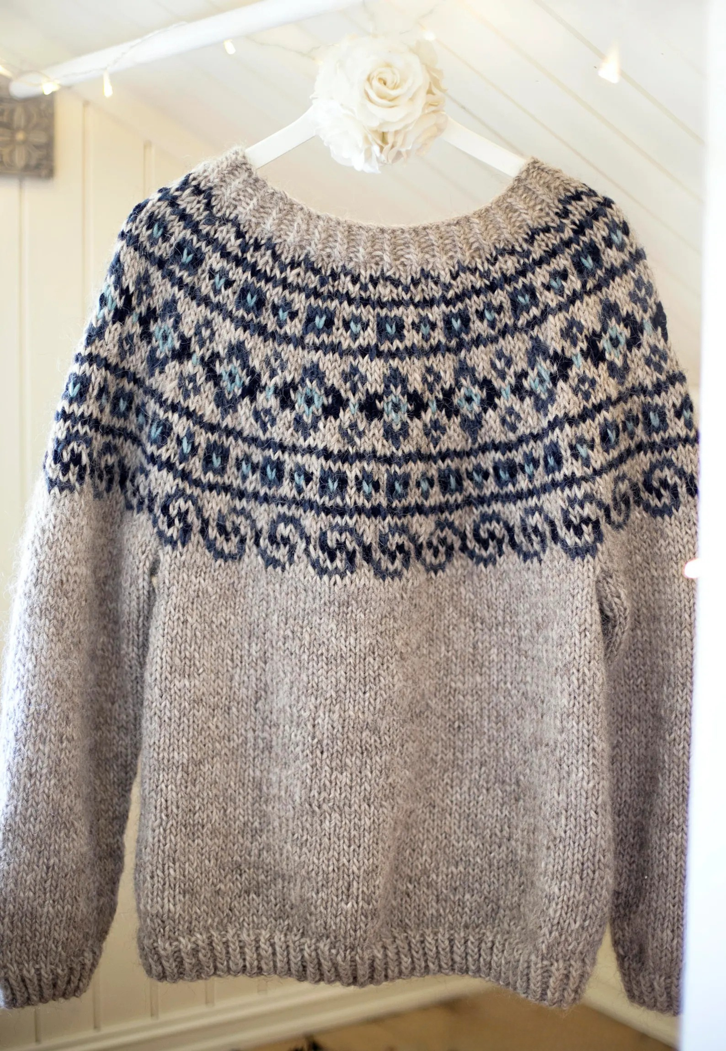 Steinkriger Norwegian Sweater – Seamless Design Knitting Pattern
