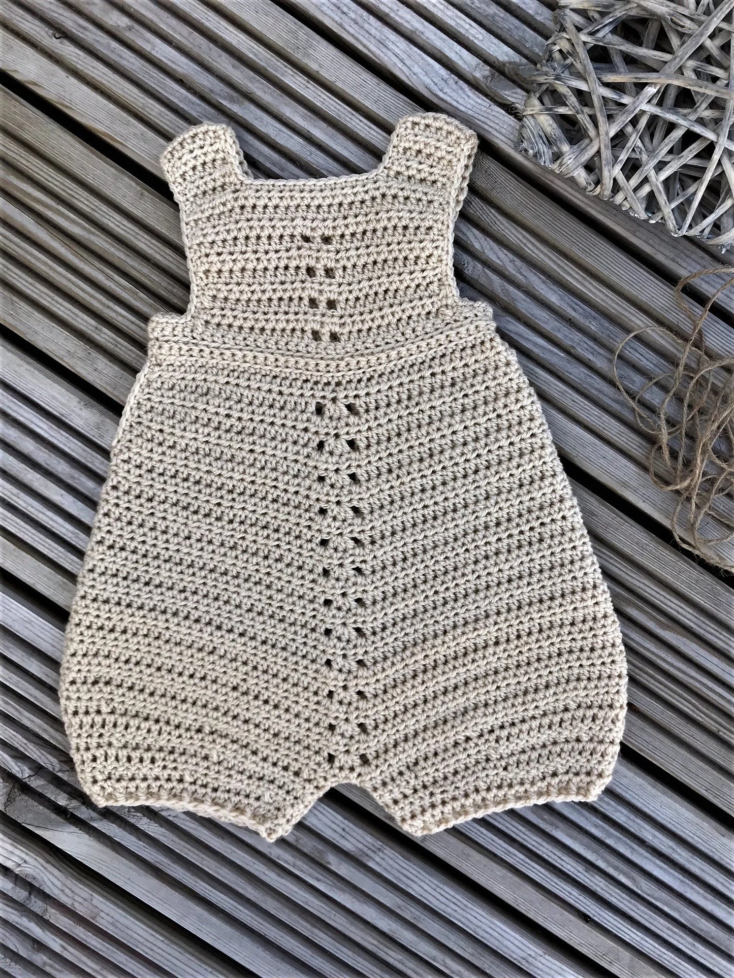 Crochet Pattern Baby Romper - Newborn to 24 months