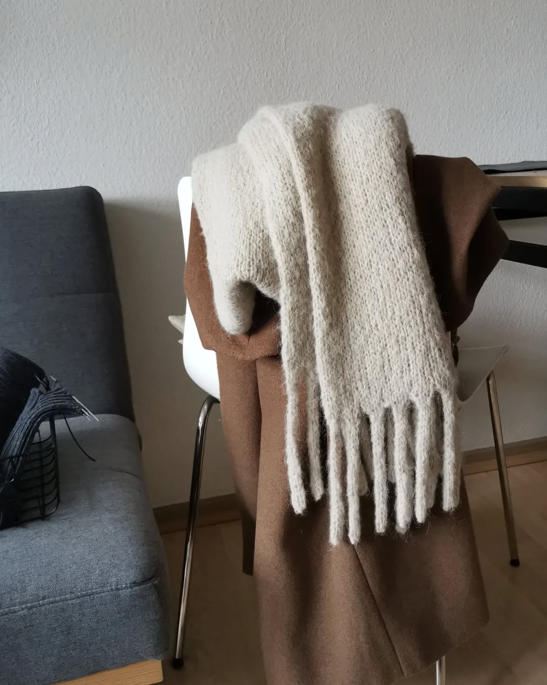 BERLIN Scarf Knitting Pattern