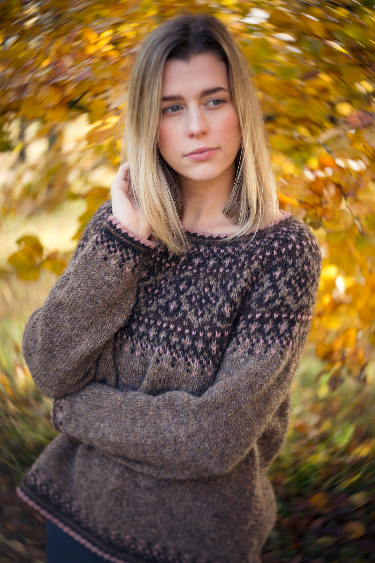 Black Rose Norwegian Sweater – Knitting Pattern (PDF)