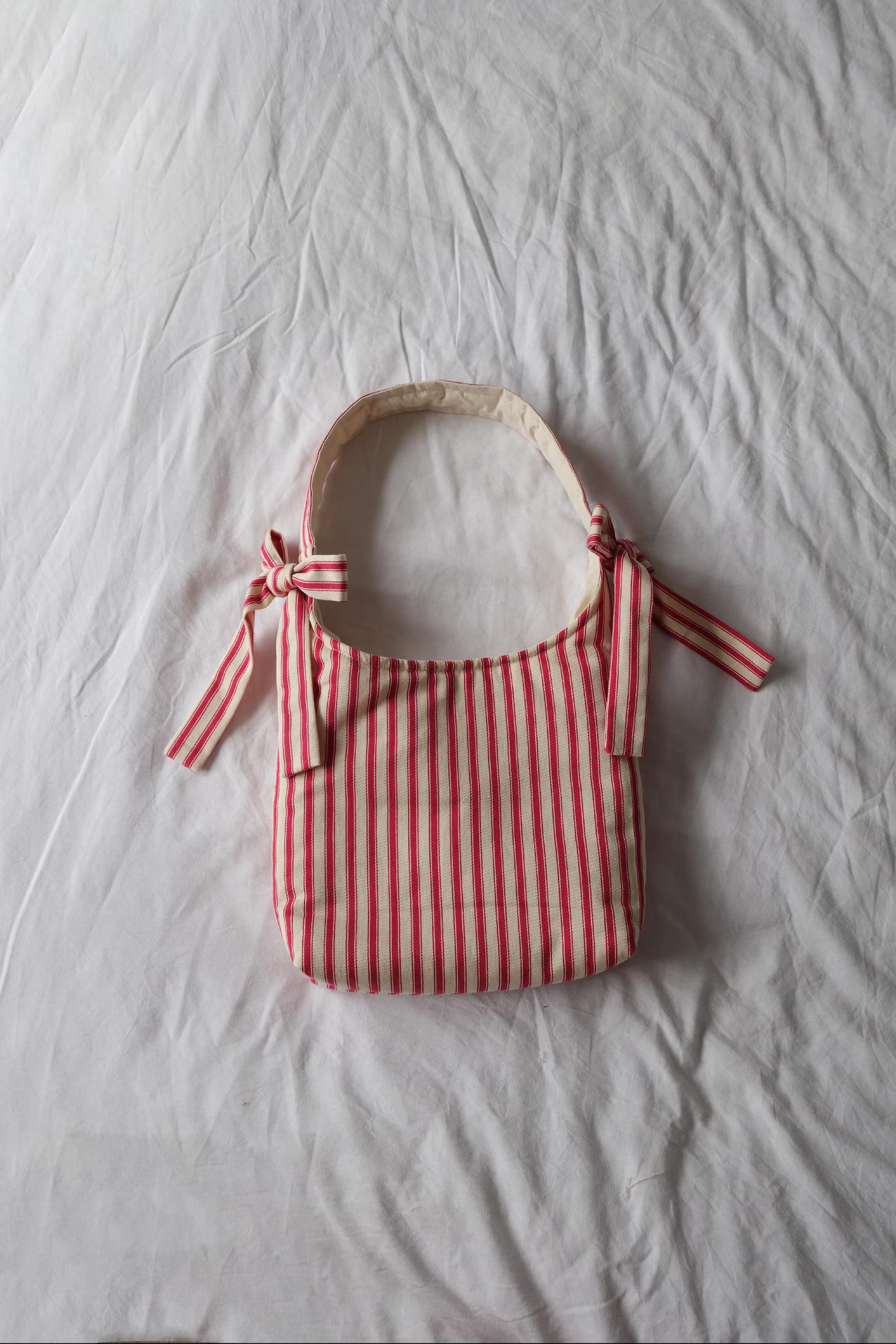 Slouchy Bow Bag Sewing pattern